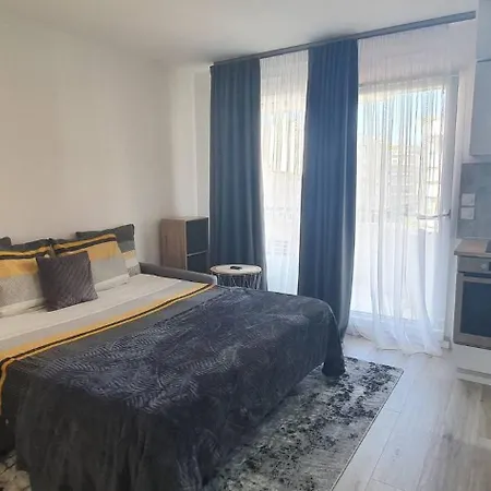 Charming 1-bedroom With Free Parking * Ницца