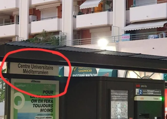 Charming 1-bedroom With Free Parking * ניס