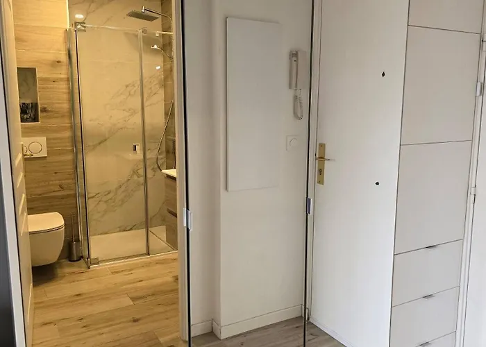 Charming 1-bedroom With Free Parking * Niza